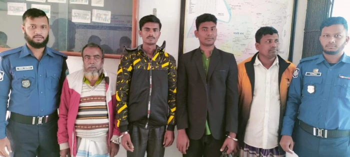 deshchitro-63a8f015c6c08-261222065133.webp