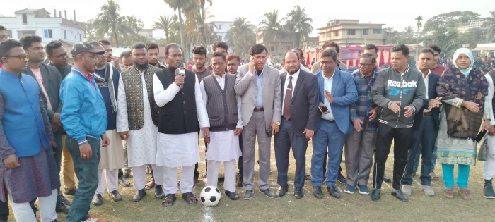 deshchitro-63c400f8e1681-150123073448.webp