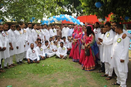 deshchitro-644a7e0611f72-270423075206.webp