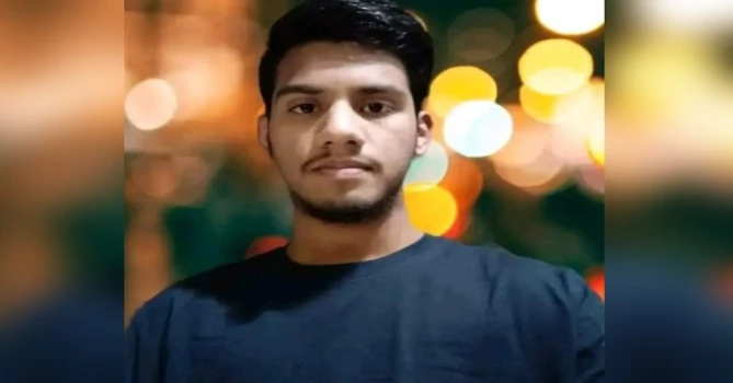deshchitro-66e1547a4ade3-110924022738.webp