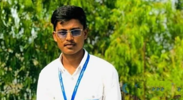 deshchitro-66e5820acb85c-140924063106.webp