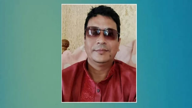 deshchitro-680a4fd376f47-240425085059.webp